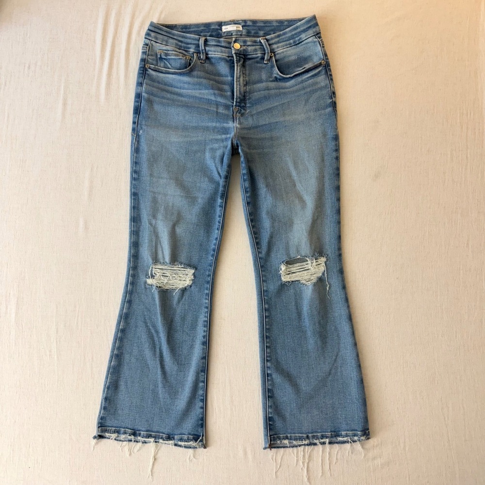 Good American Good Legs Crop Mini Boot Jeans Womens 10/30 Blue Indigo521 - Picture 2 of 10